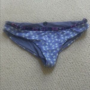 🌿Maaji women’s size medium bikini bottom🌿